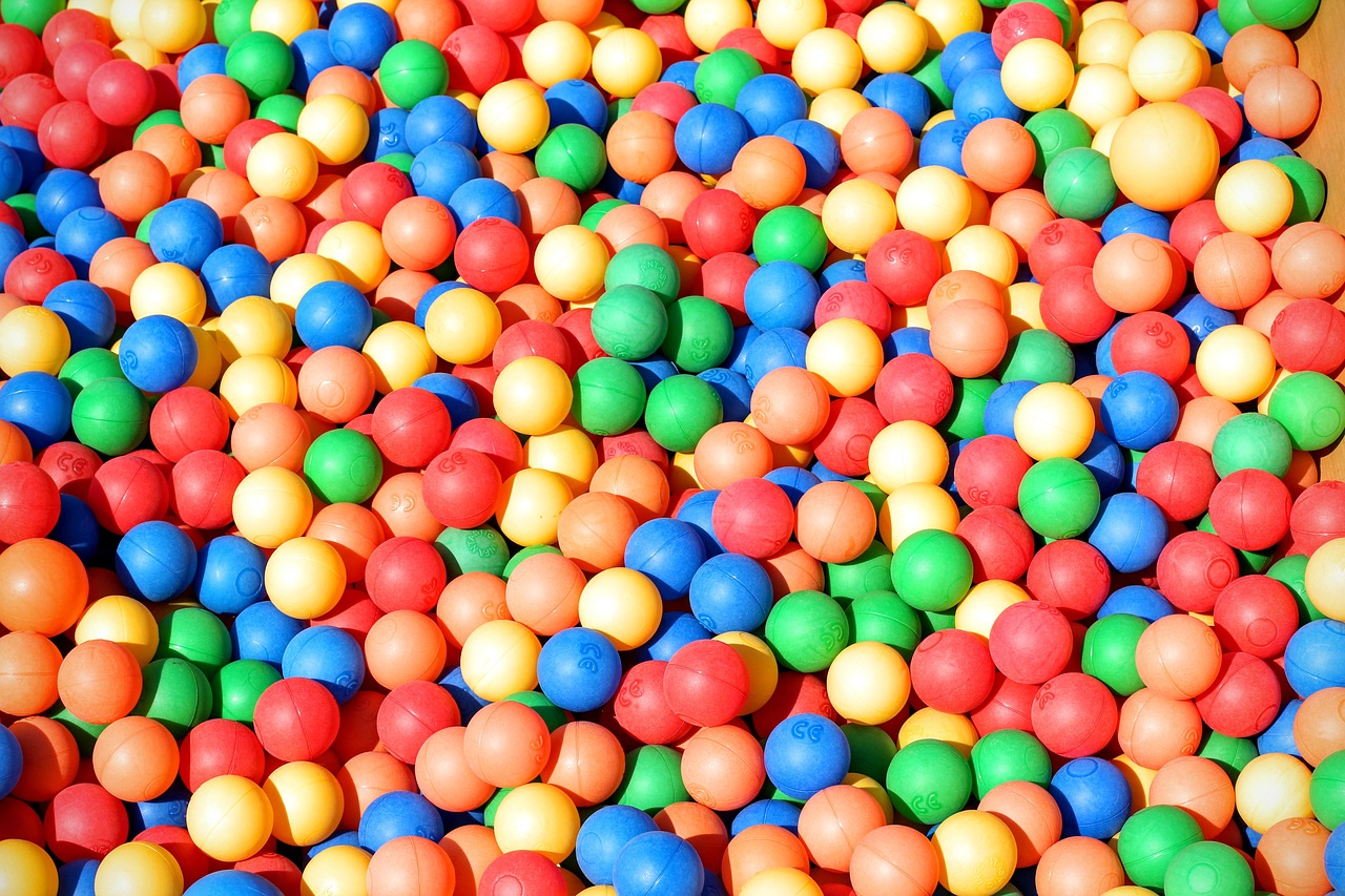 Parque de bolas multicolor